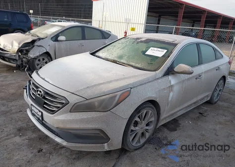 2017 Hyundai Sonata Limited 2.0T z USA, uszkodzony, nr VIN 5NPE34AB5HH468423